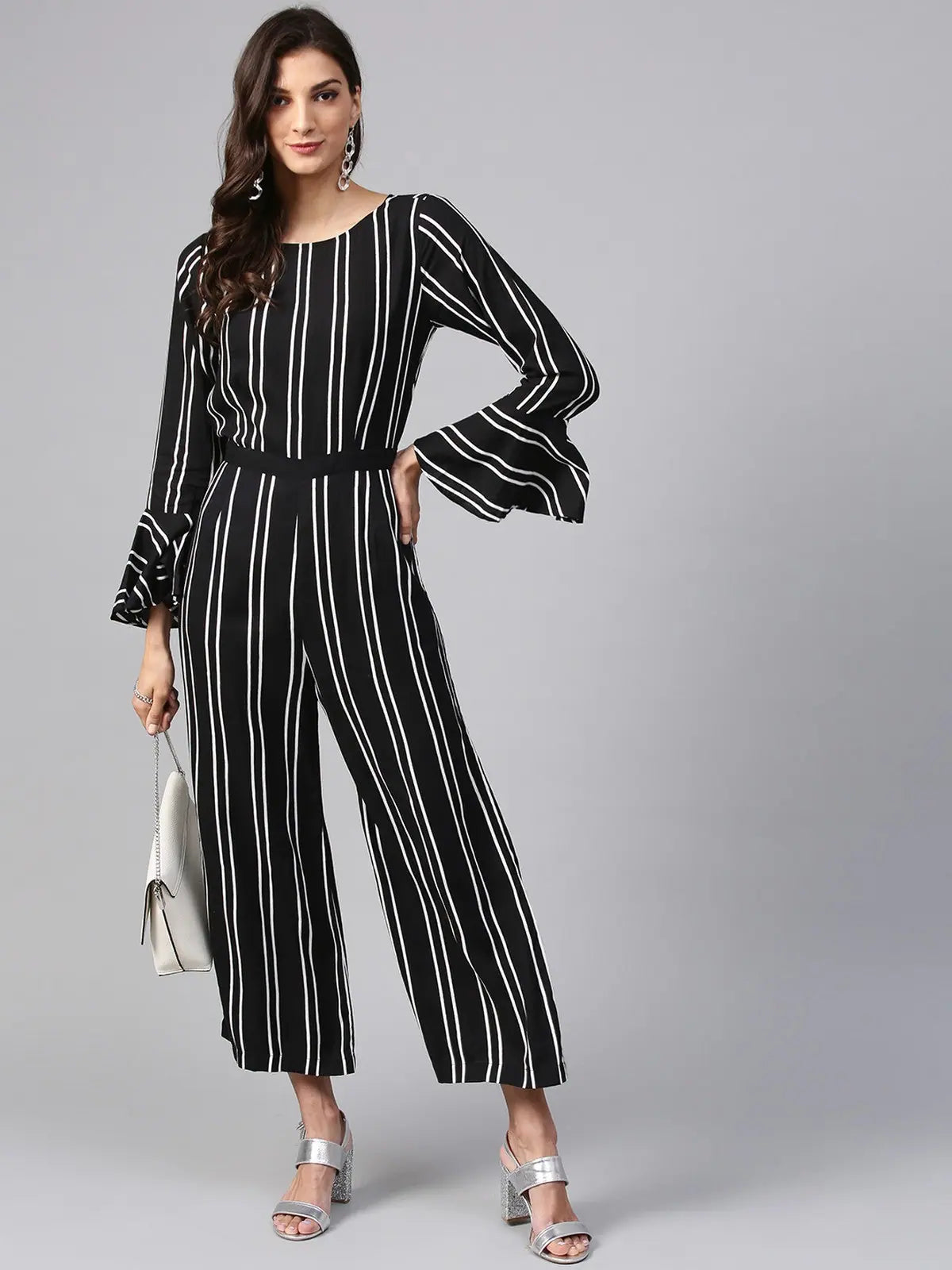 Vertical Stripes Monocromatic Jumpsuit 71. Solid jumpsuit, Minimalist style, Sleek, Stylish