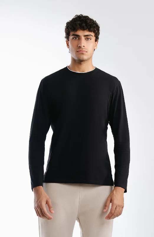 Crew Neck T-Shirt-- Welt Pockets Slit Pockets Flap Pockets