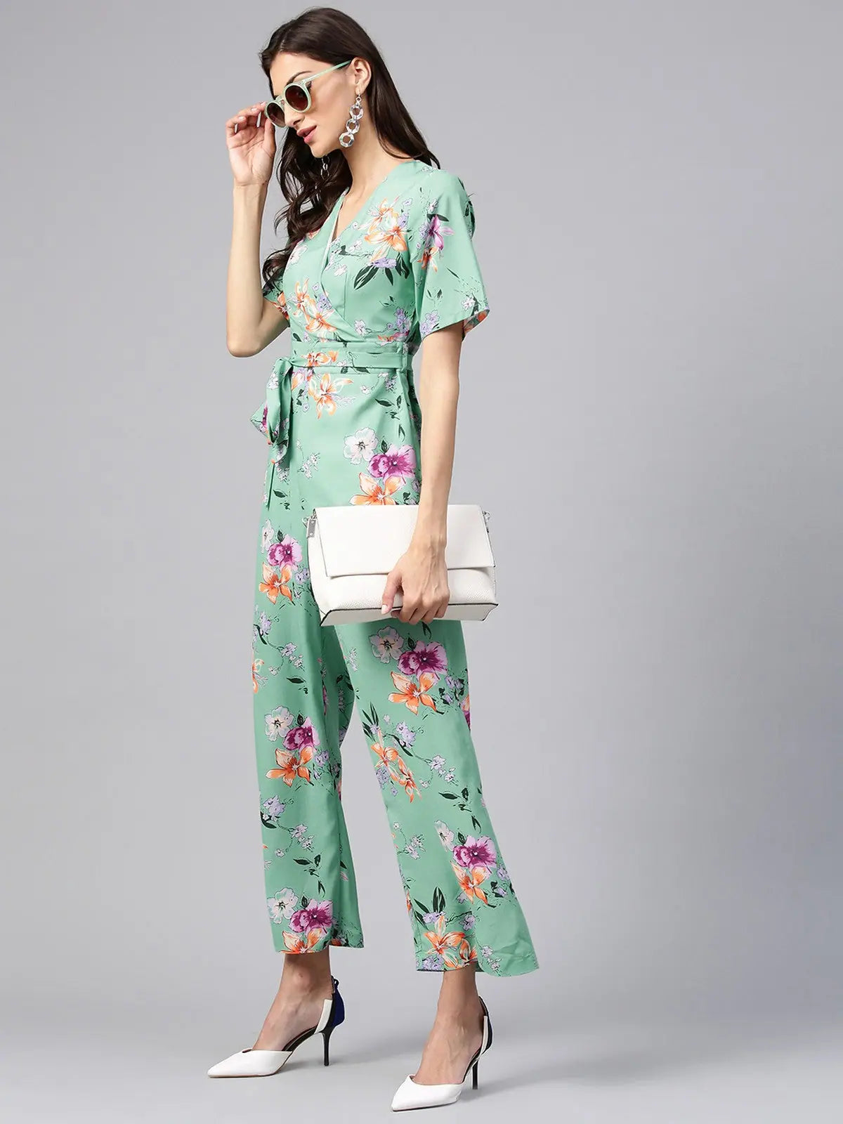 Floral Overlapping Jumpsuit Button-up jumpsuit, Relaxed fit, Trendy, Comfortable